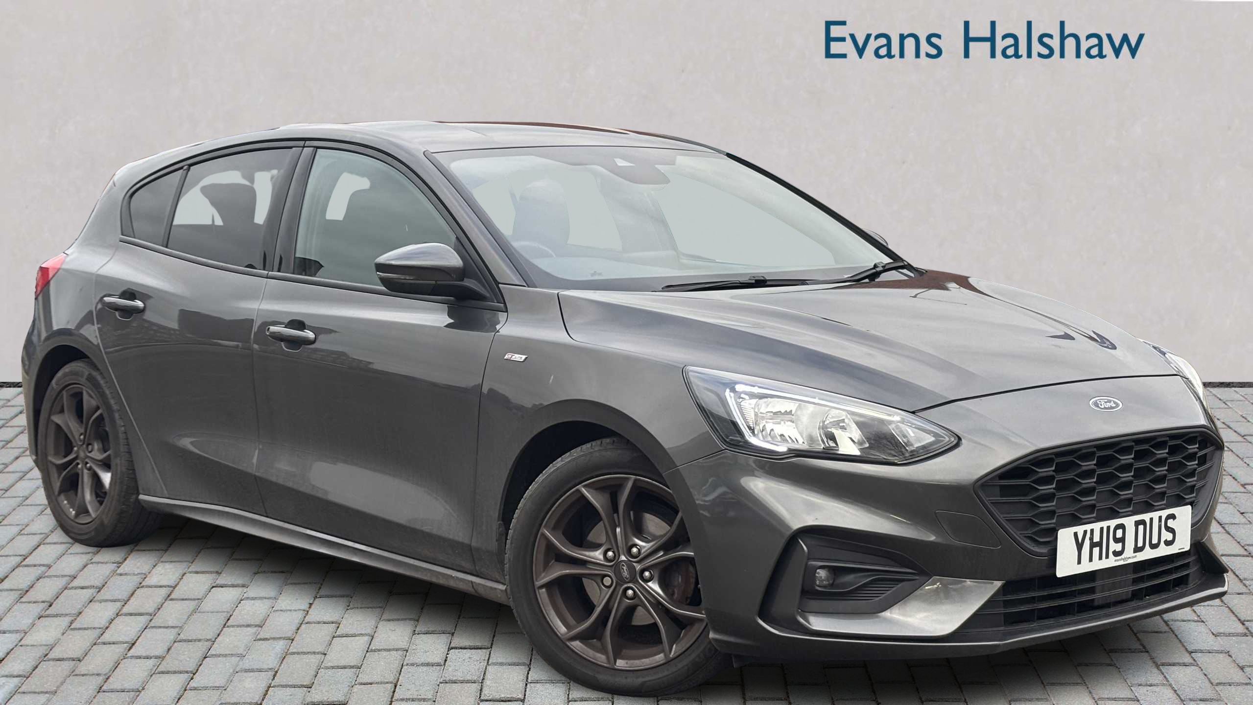 Main listing image - Ford Focus