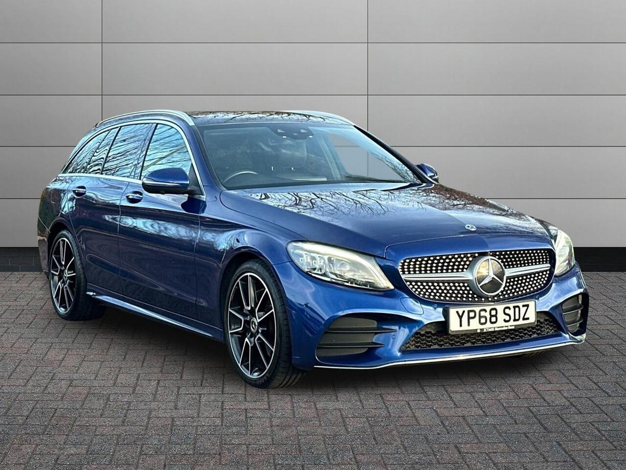 Main listing image - Mercedes-Benz C-Class Estate