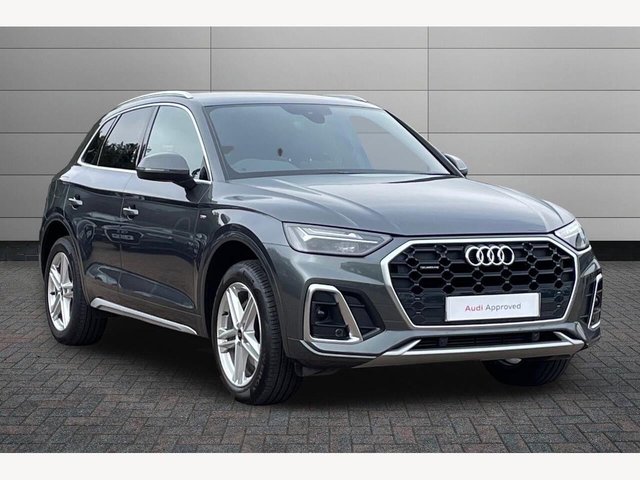 Main listing image - Audi Q5