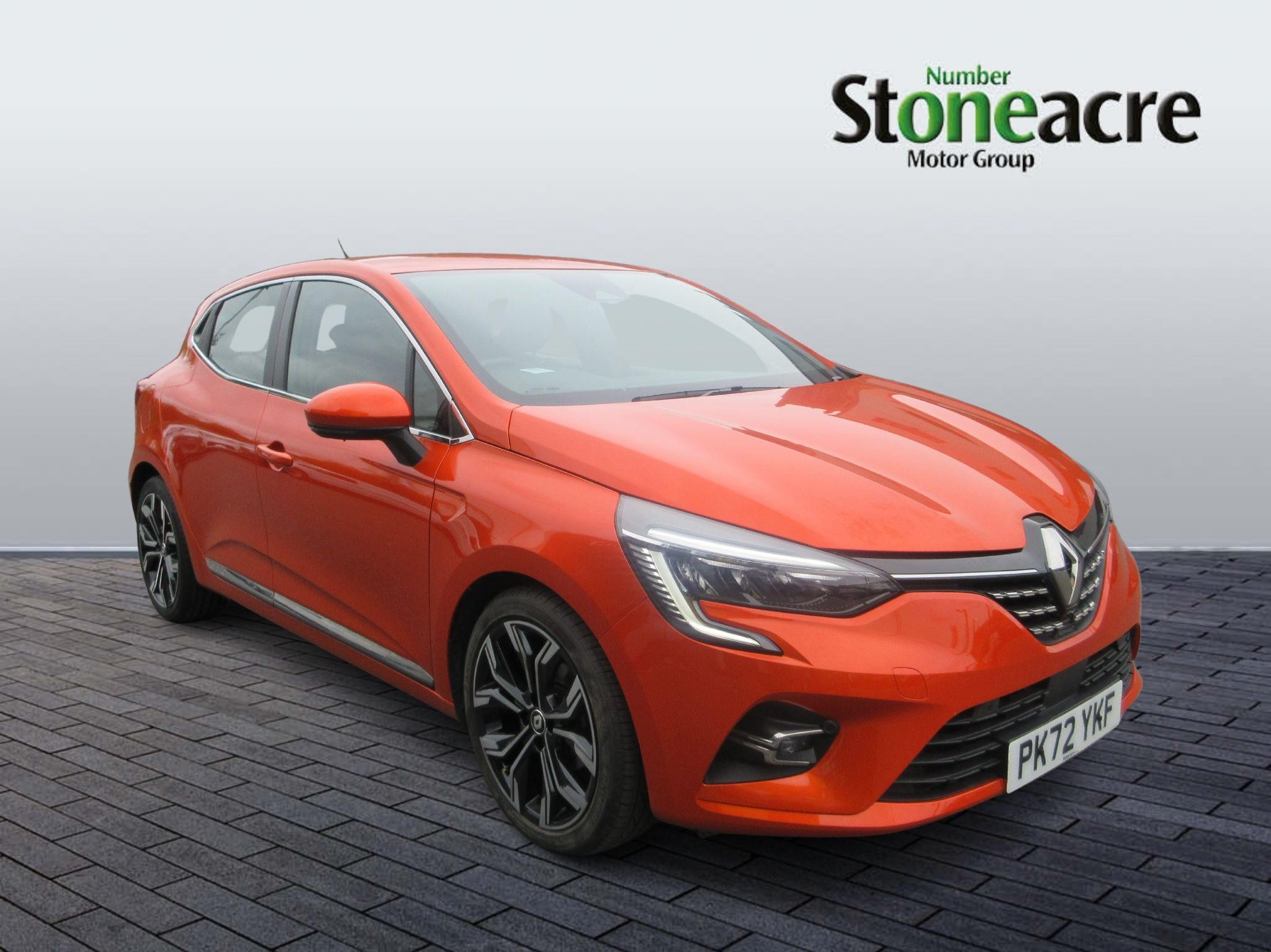 Main listing image - Renault Clio