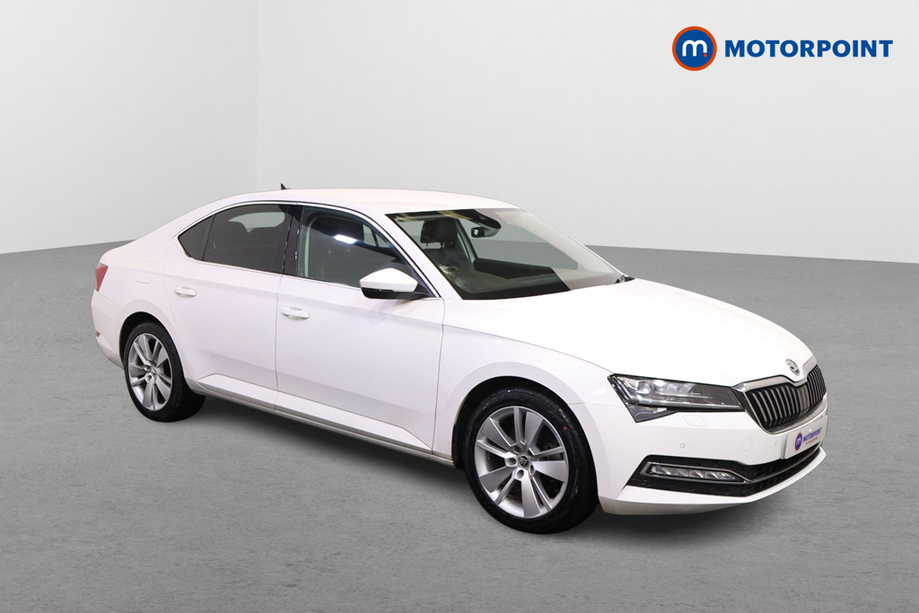 Main listing image - Skoda Superb