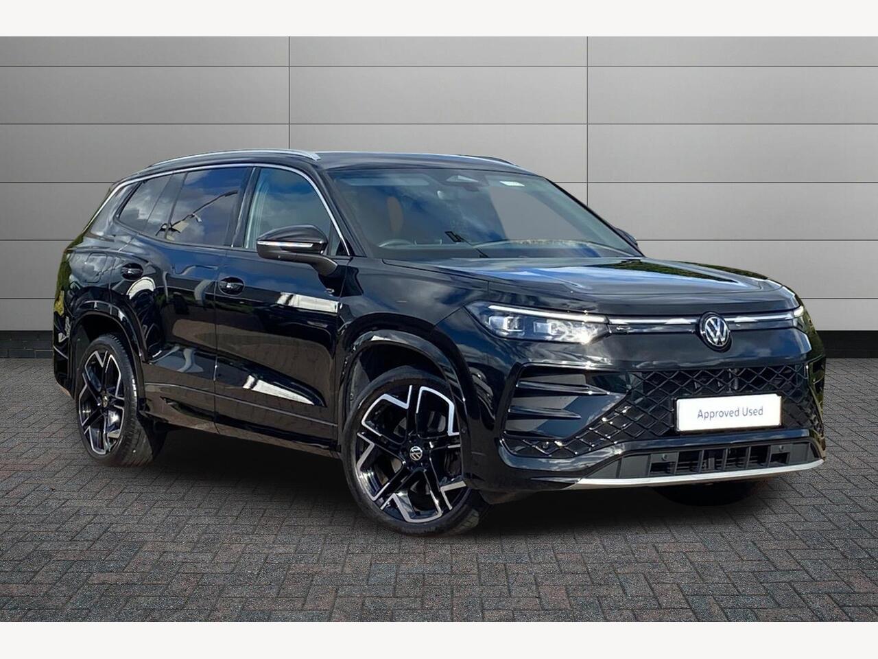 Main listing image - Volkswagen Tayron