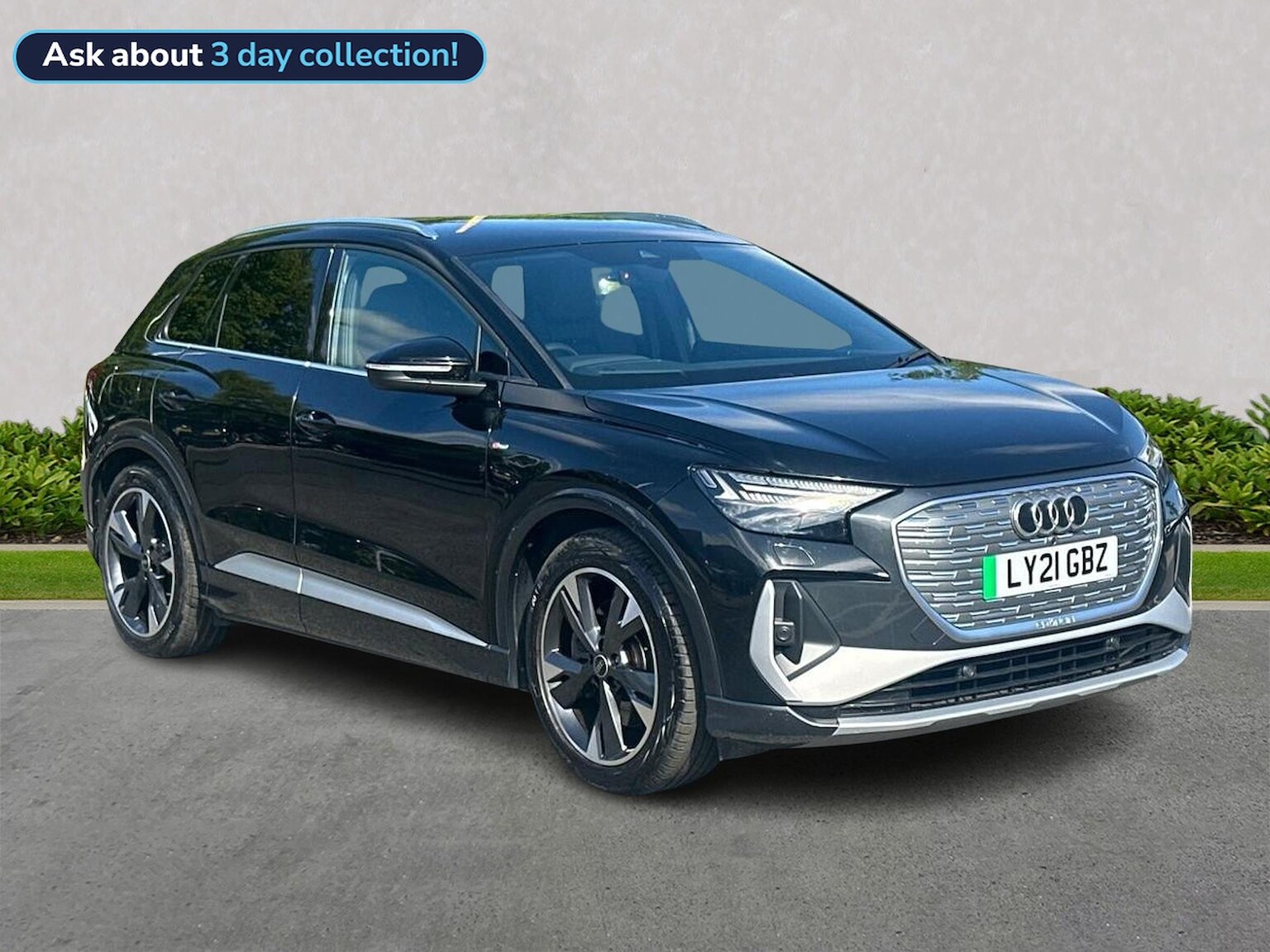 Main listing image - Audi Q4