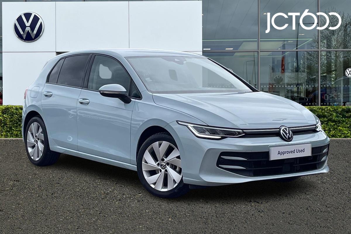 Main listing image - Volkswagen Golf