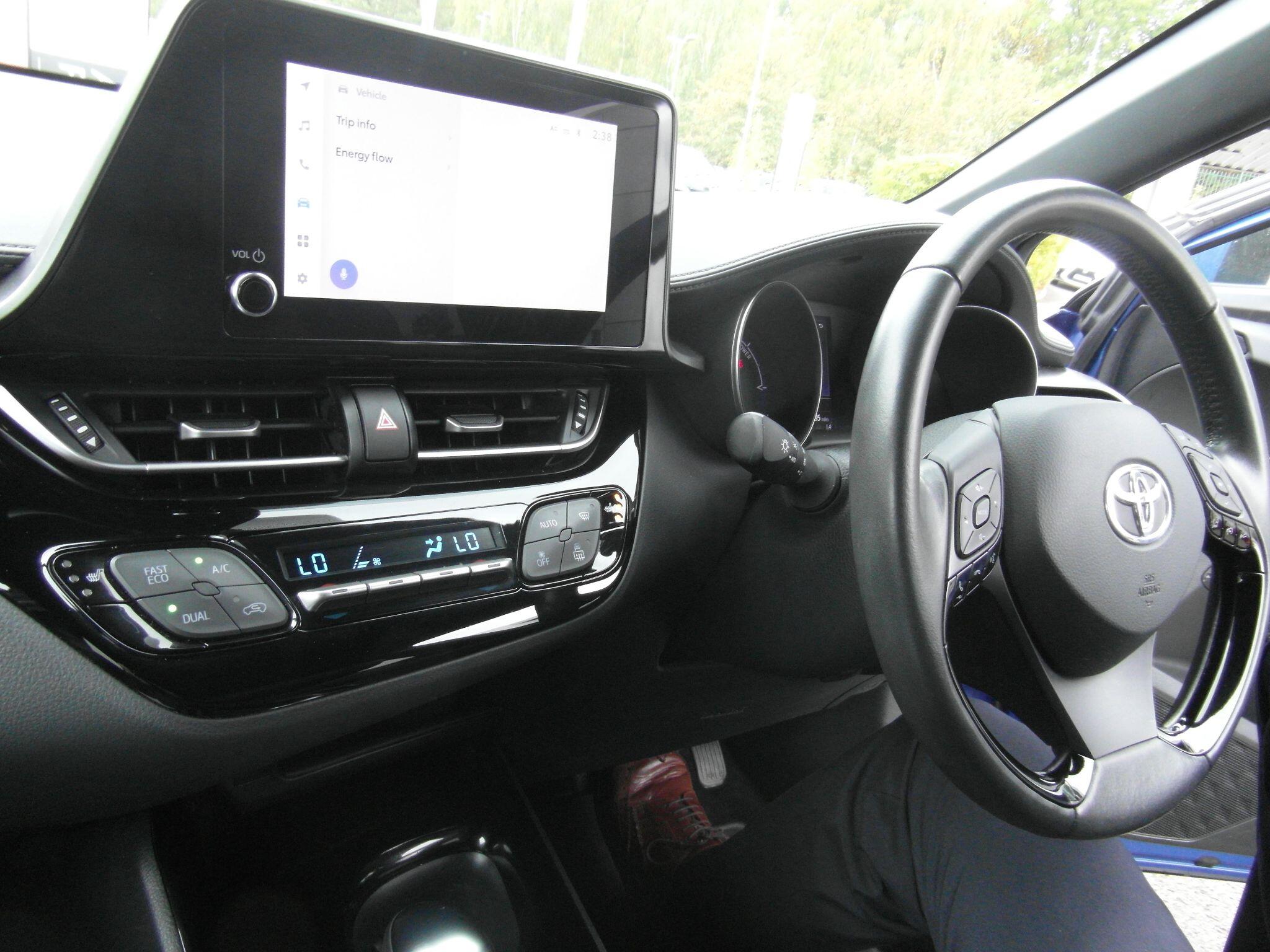 Main listing image - Toyota C-HR