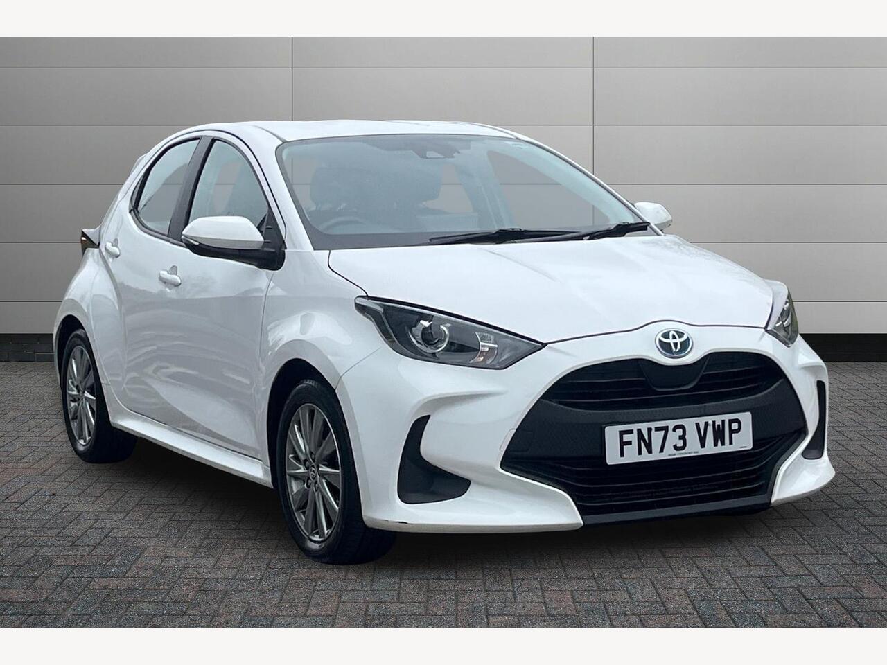 Main listing image - Toyota Yaris
