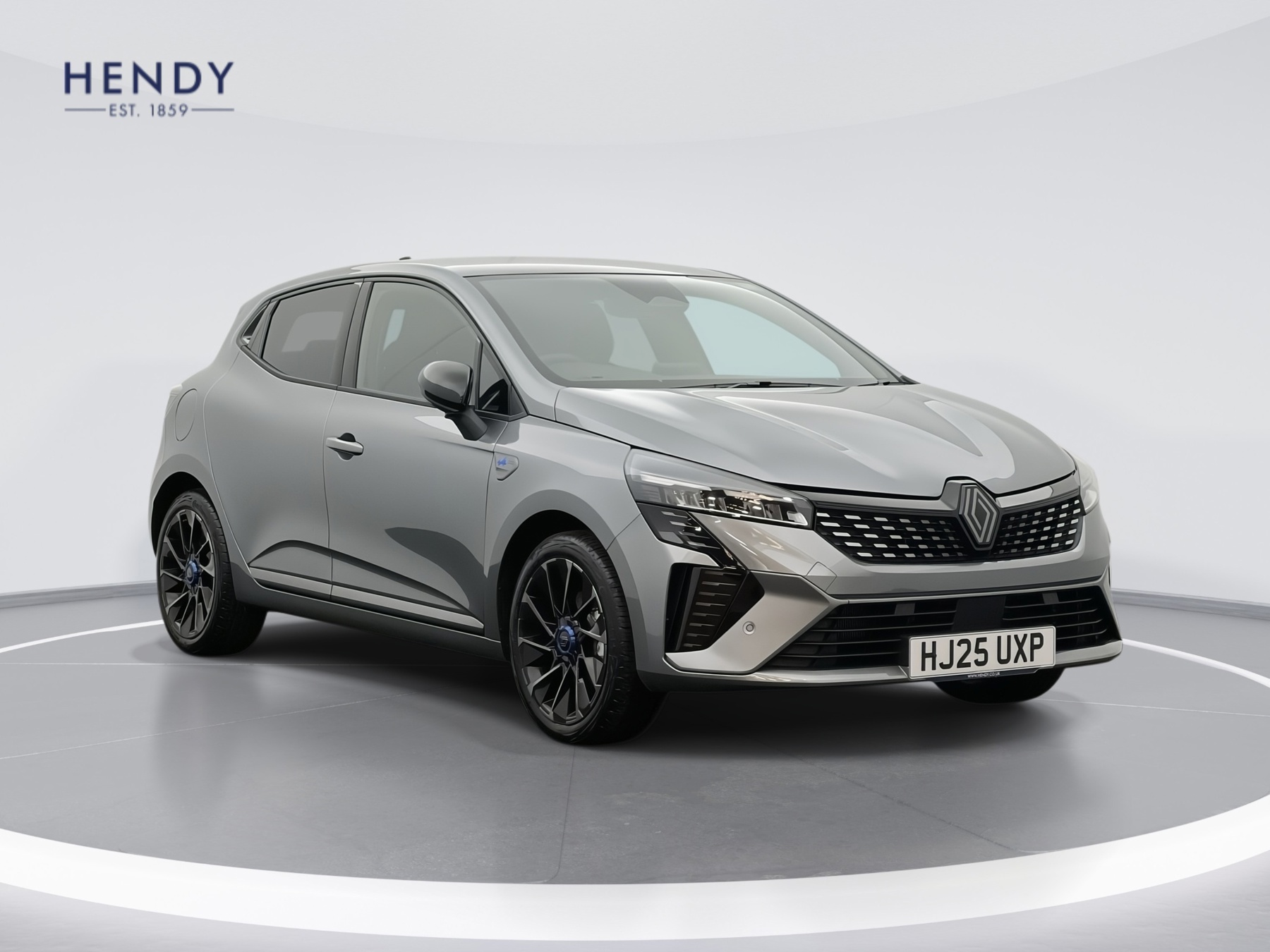 Main listing image - Renault Clio