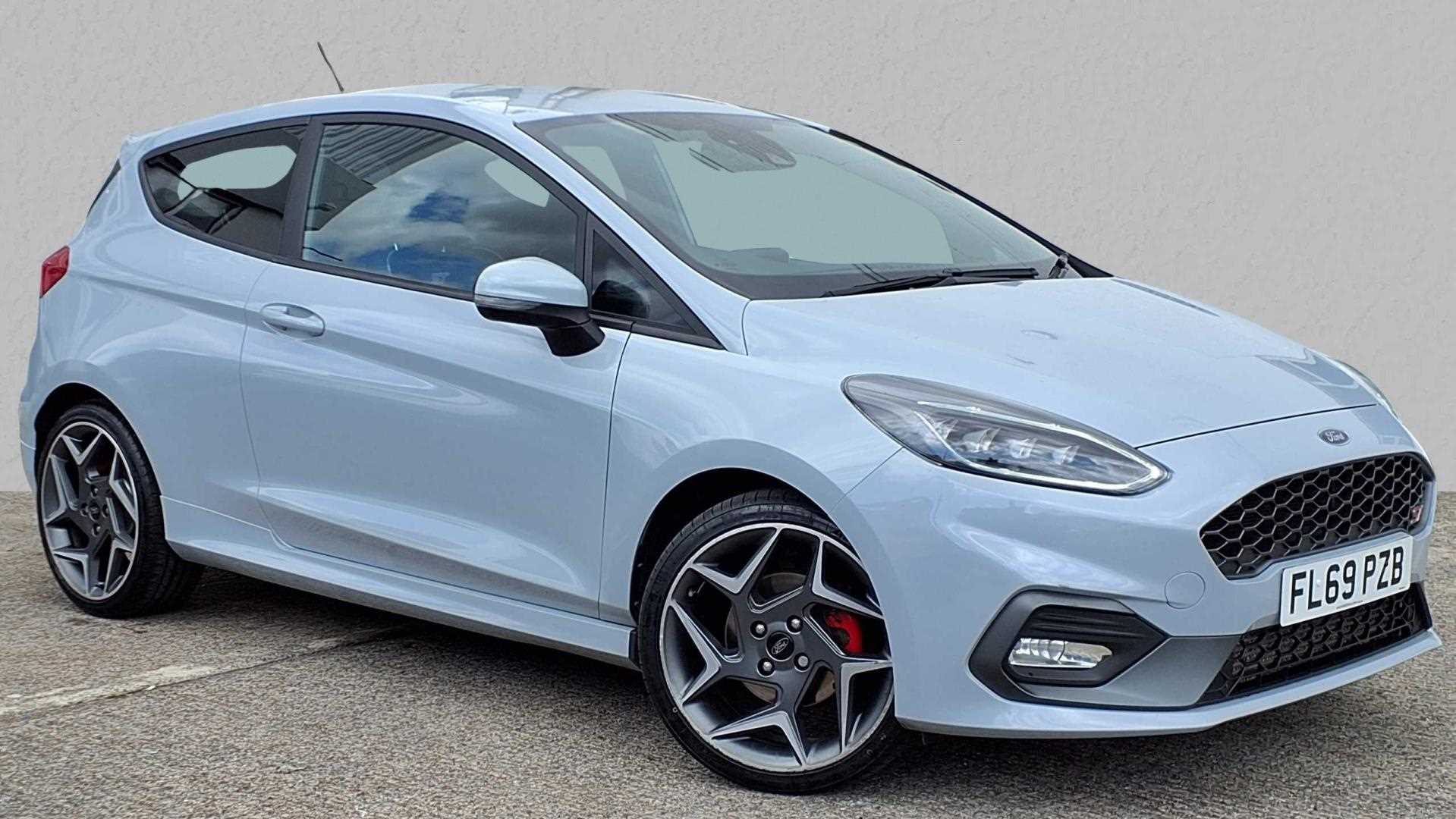 Main listing image - Ford Fiesta ST