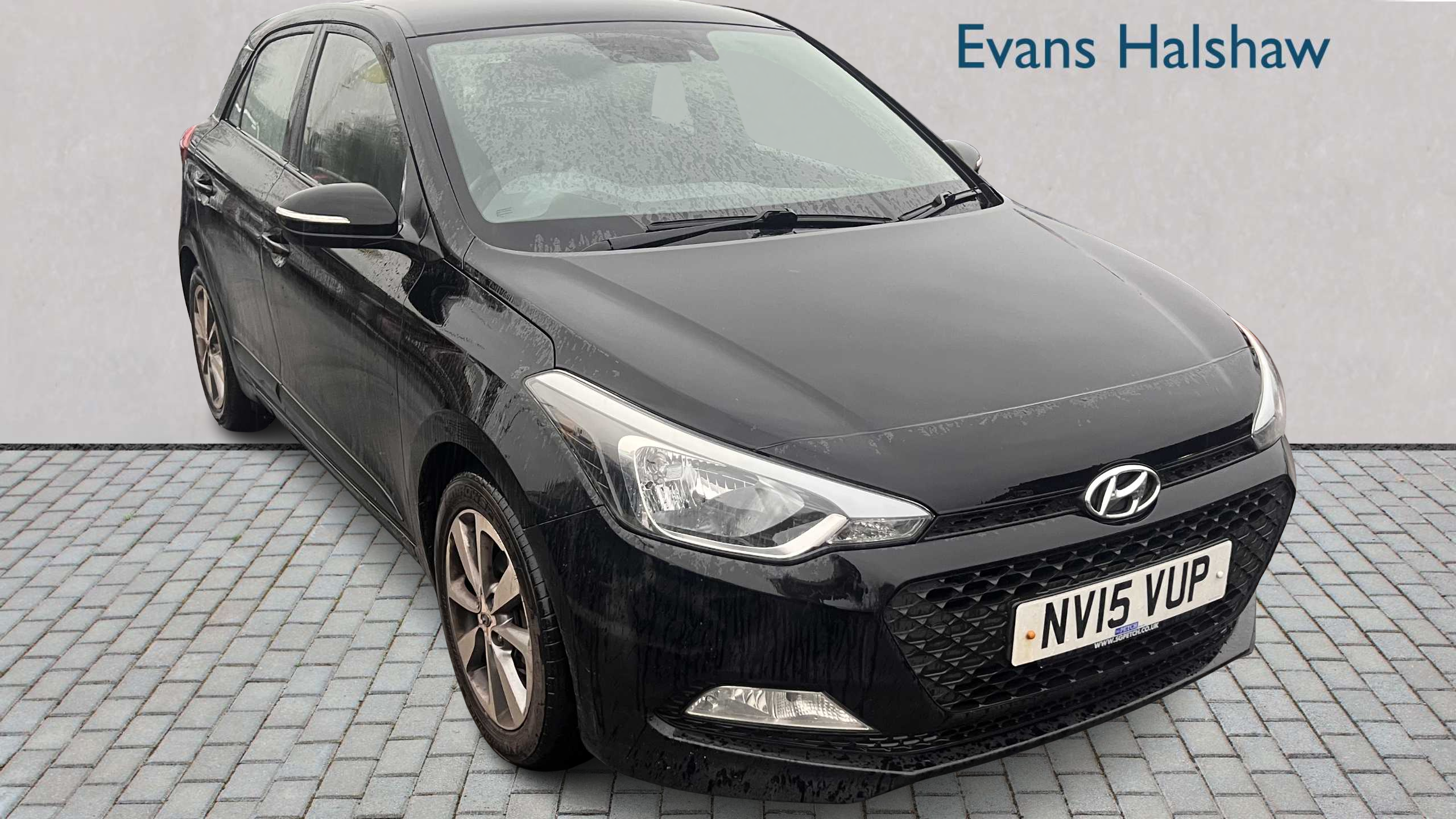 Main listing image - Hyundai i20