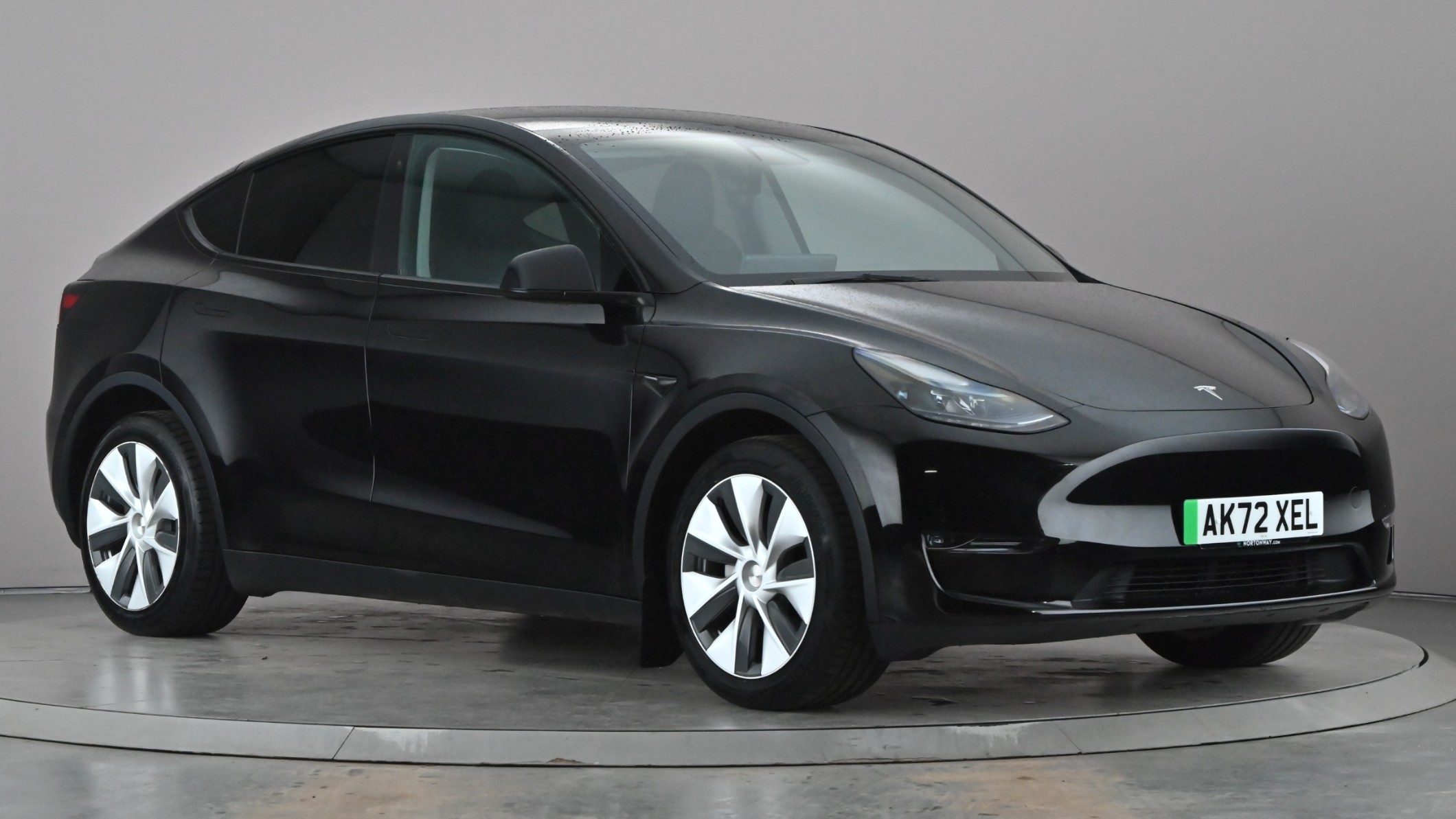 Main listing image - Tesla Model Y