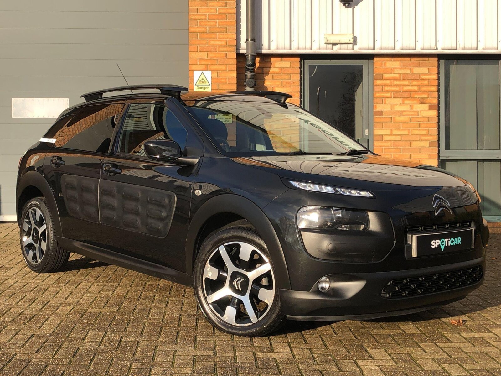 Main listing image - Citroen C4 Cactus