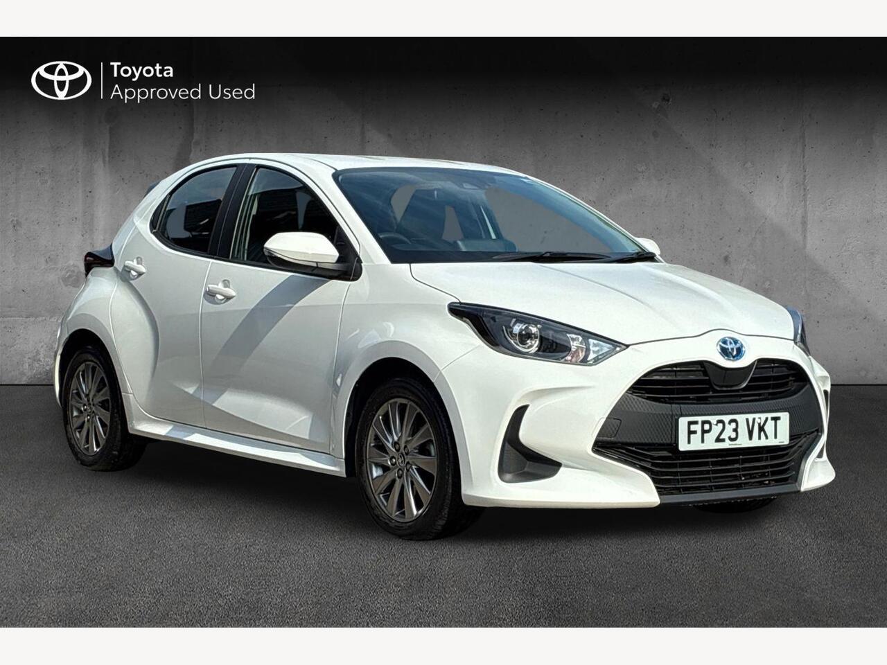 Main listing image - Toyota Yaris