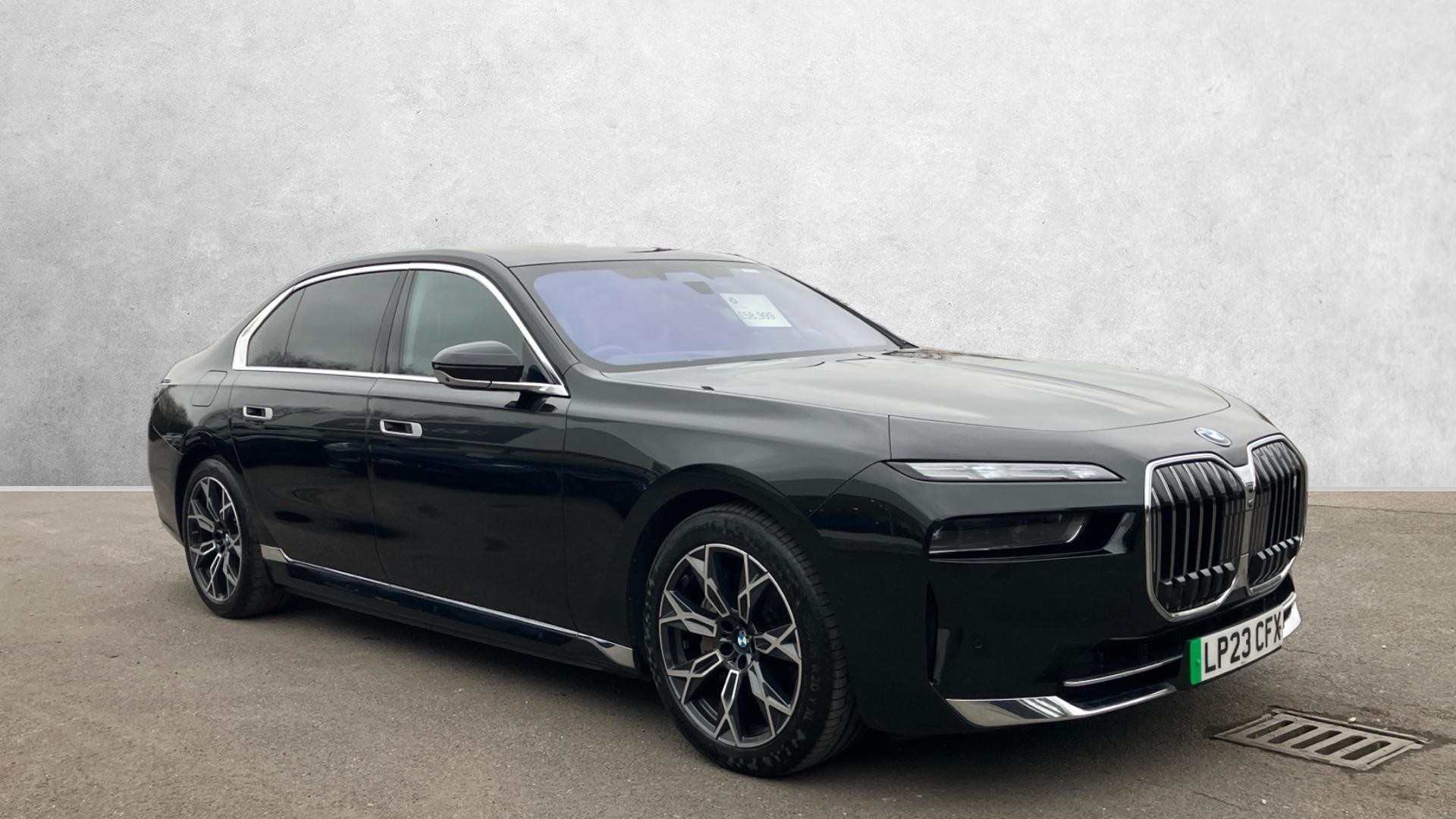 Main listing image - BMW i7