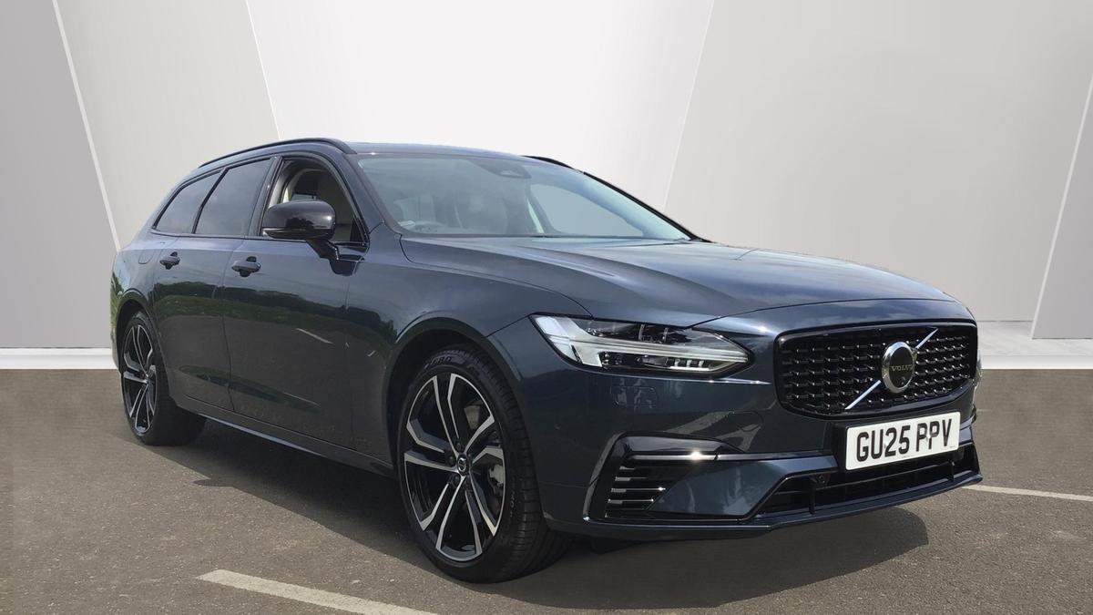 Main listing image - Volvo V90