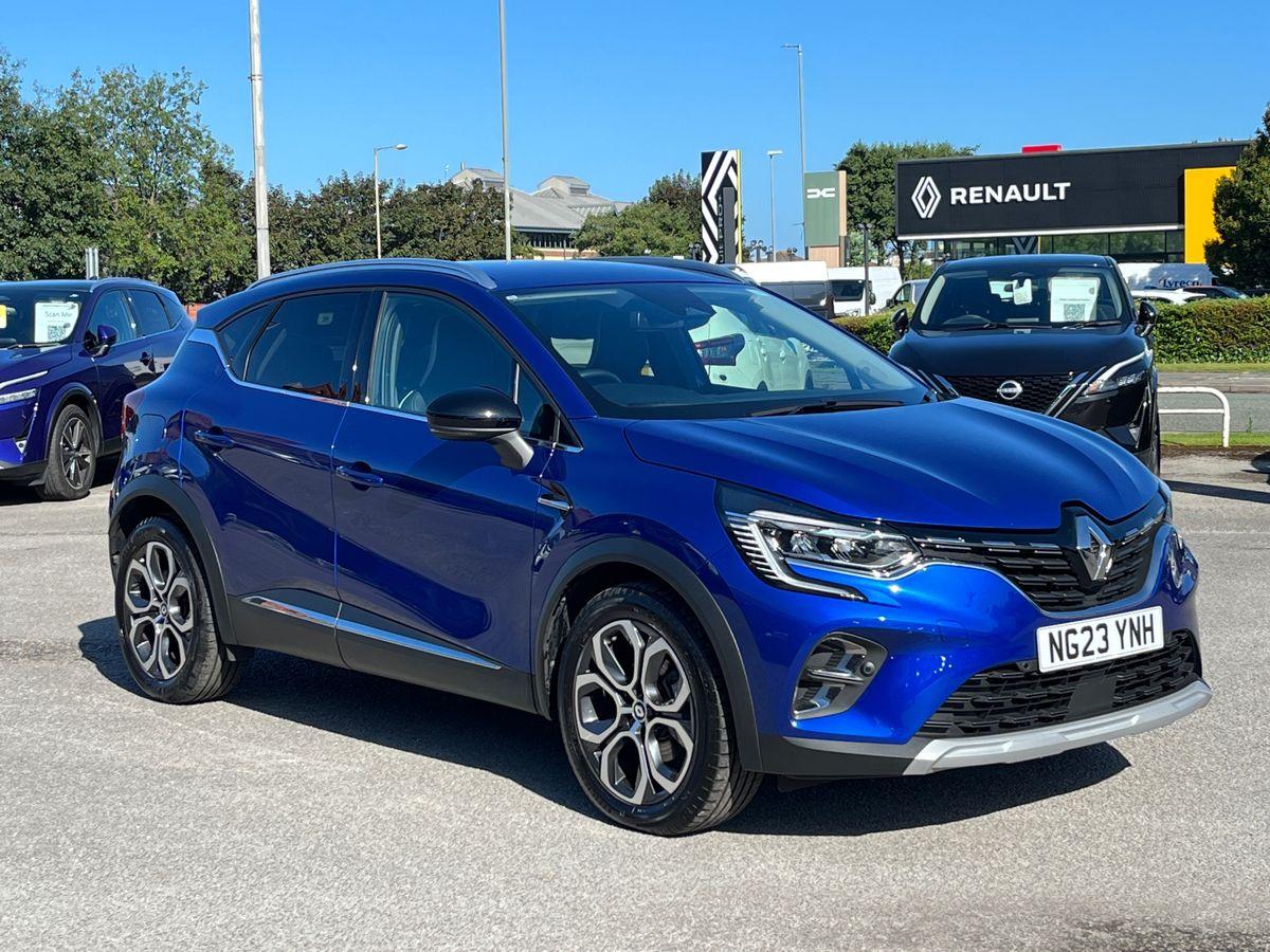 Main listing image - Renault Captur