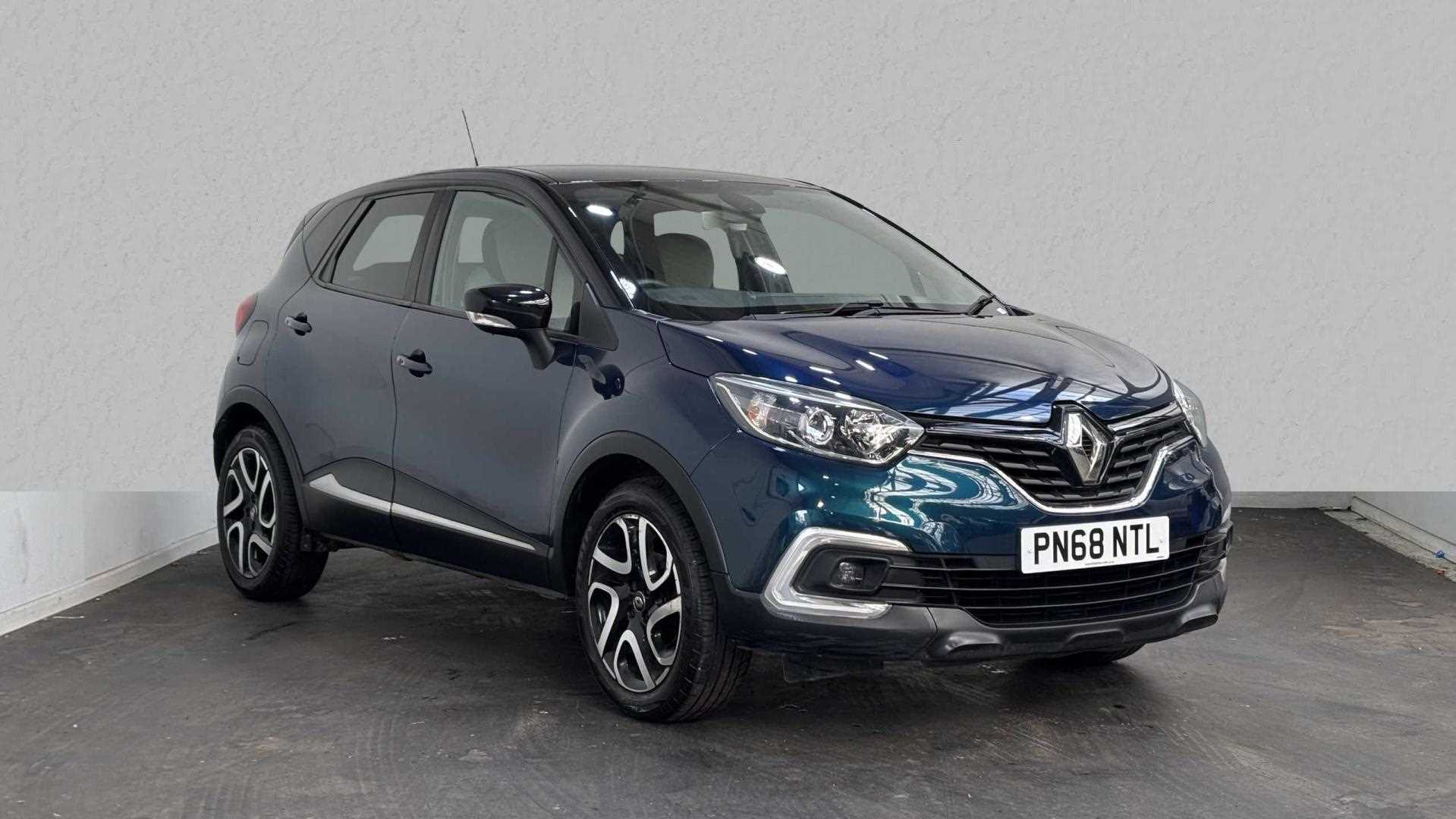Main listing image - Renault Captur