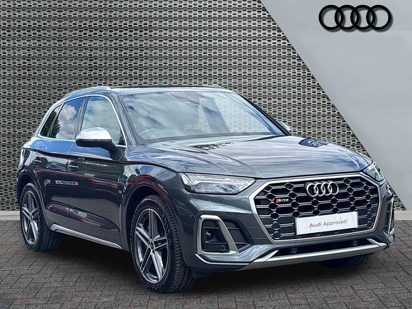 Main listing image - Audi Q5