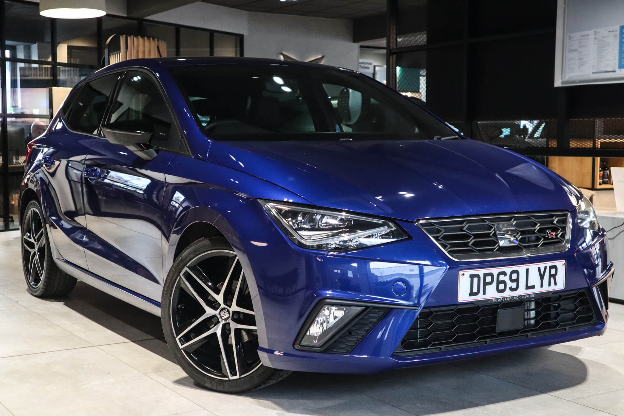 Main listing image - SEAT Ibiza
