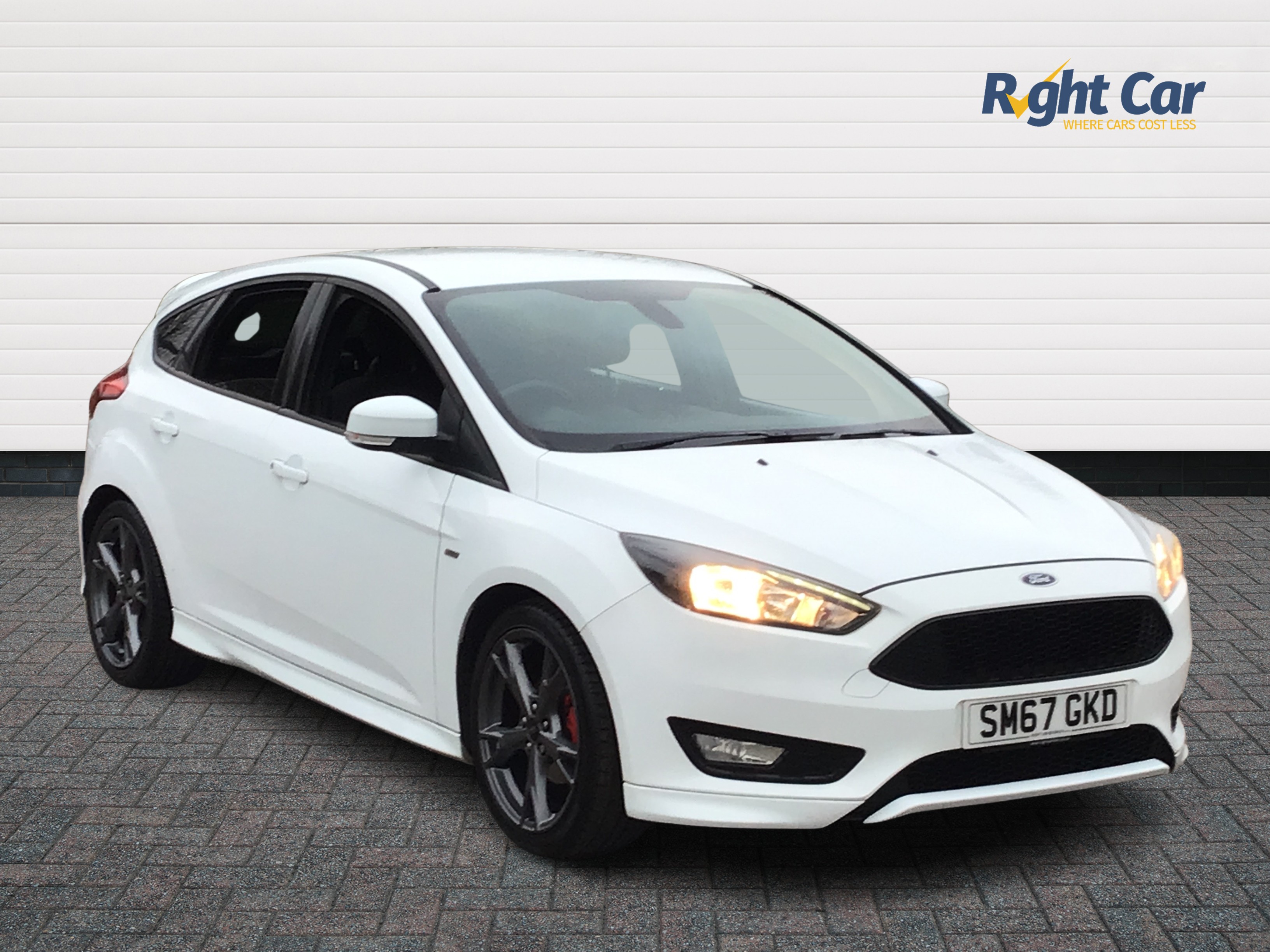 Main listing image - Ford Focus