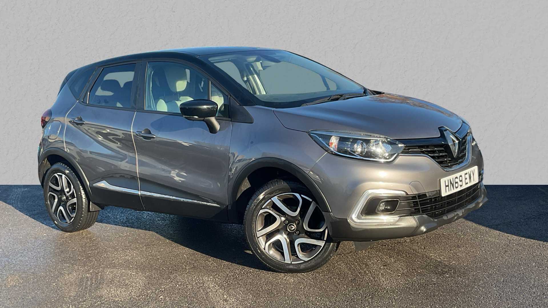 Main listing image - Renault Captur