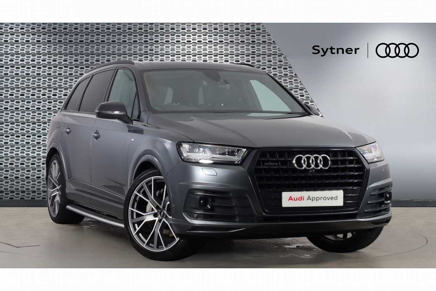 Main listing image - Audi Q7