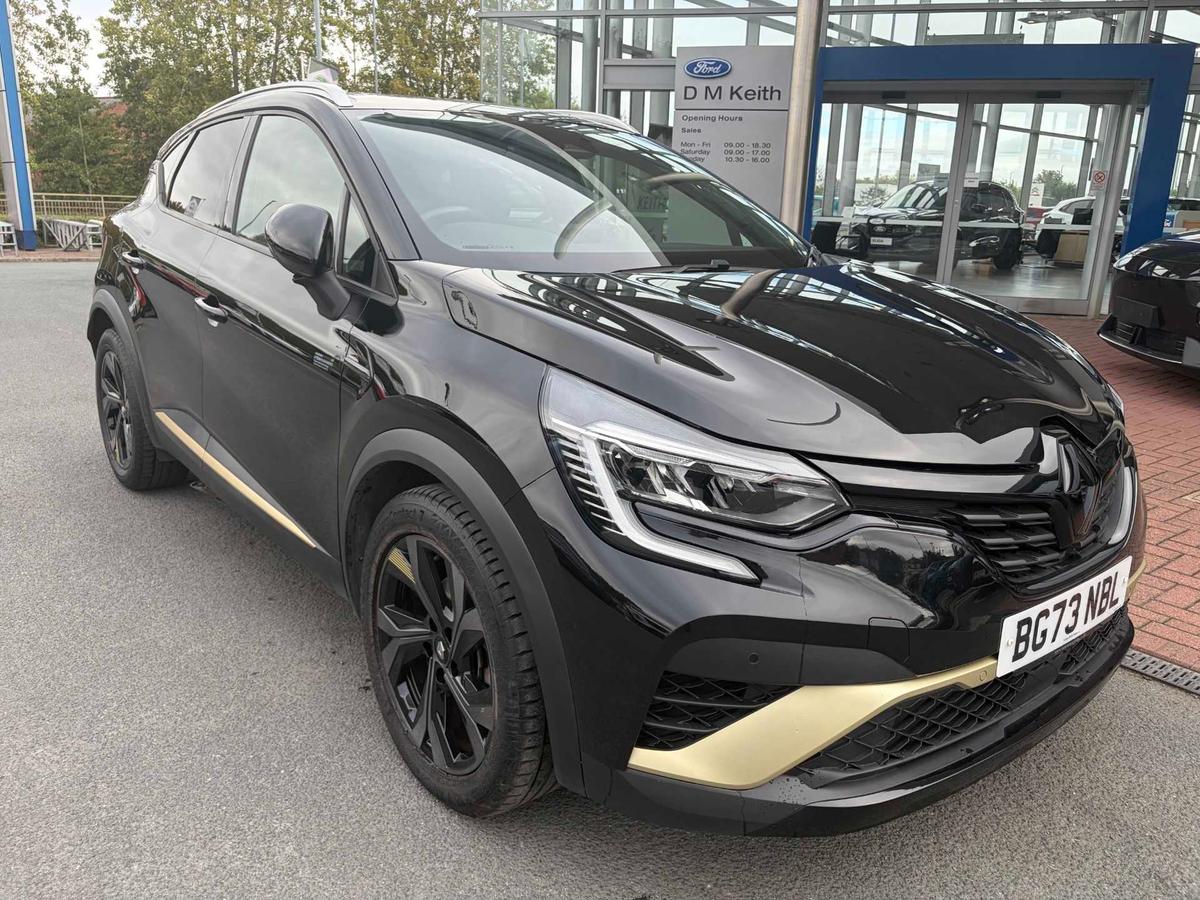 Main listing image - Renault Captur