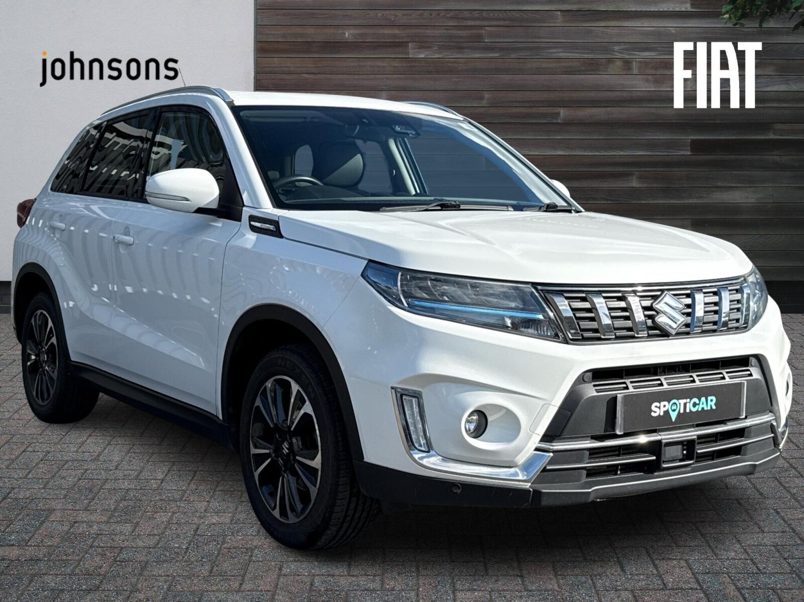 Main listing image - Suzuki Vitara