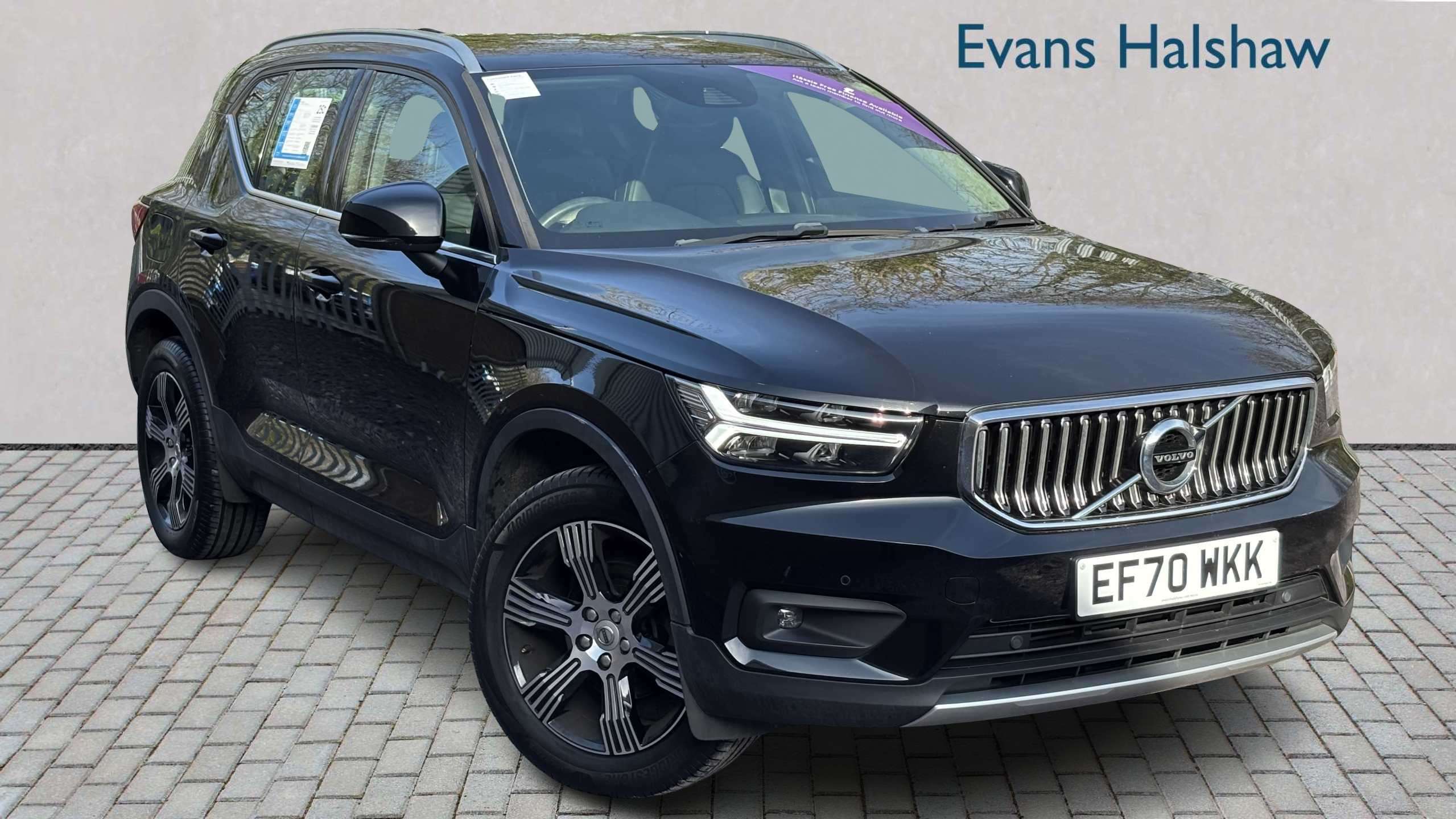 Main listing image - Volvo XC40