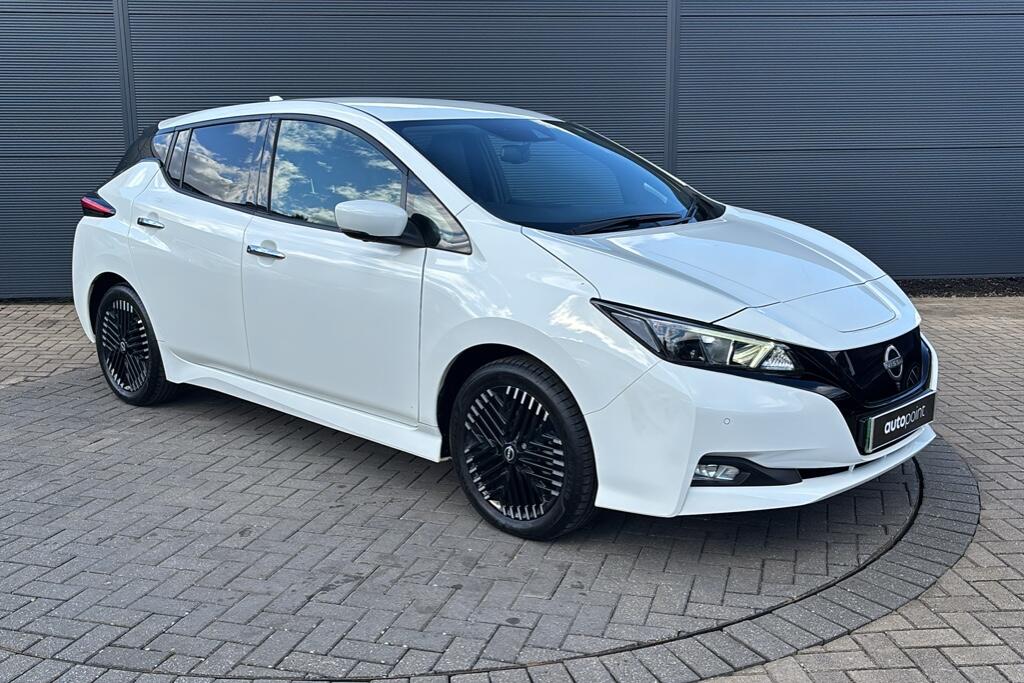 Main listing image - Nissan Leaf