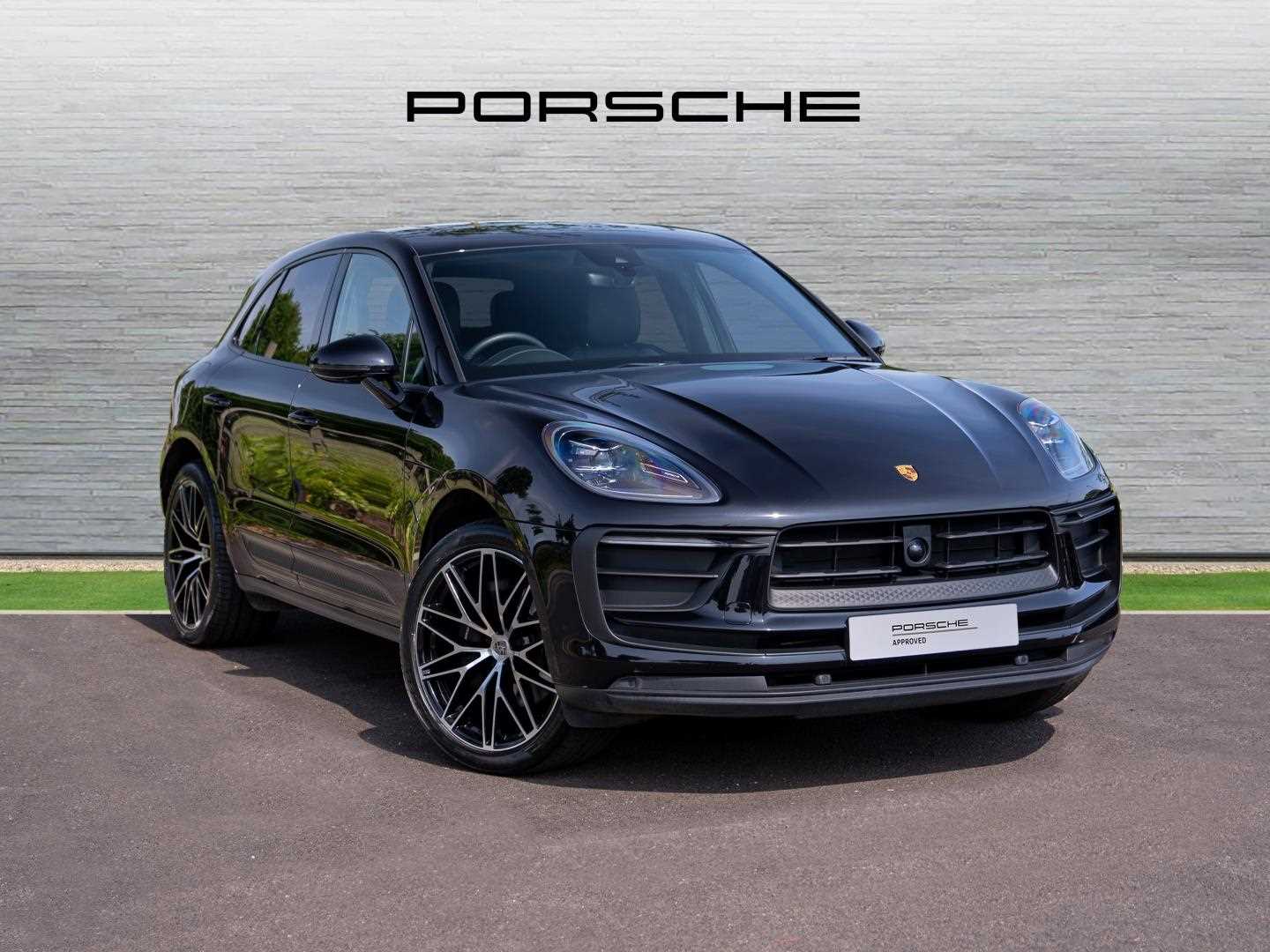 Main listing image - Porsche Macan