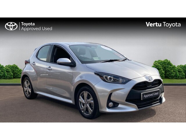 Main listing image - Toyota Yaris
