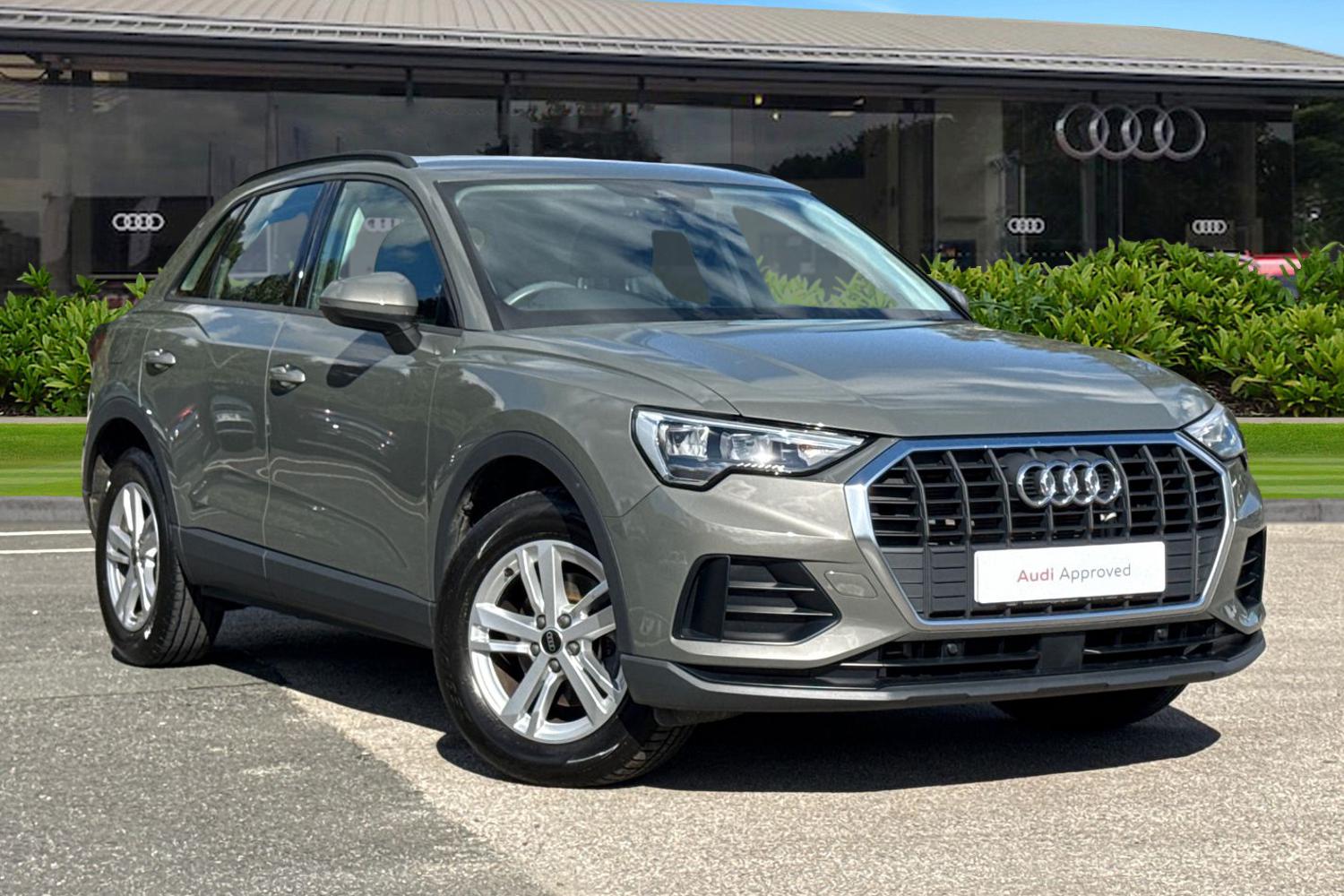 Main listing image - Audi Q3