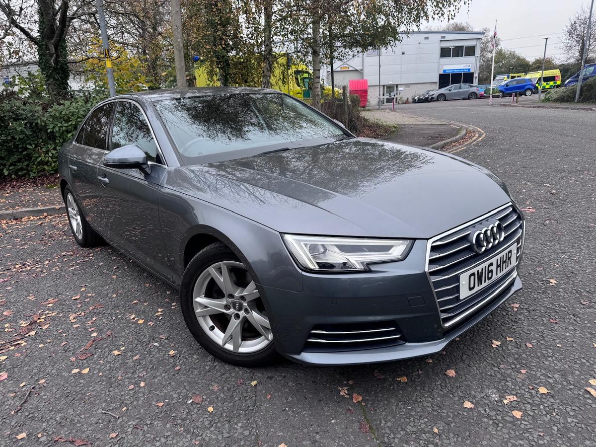 Main listing image - Audi A4