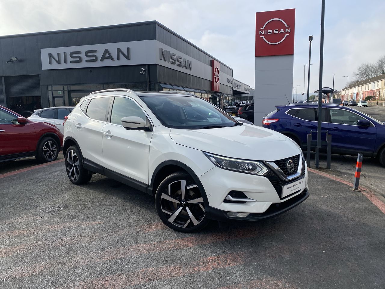 Main listing image - Nissan Qashqai