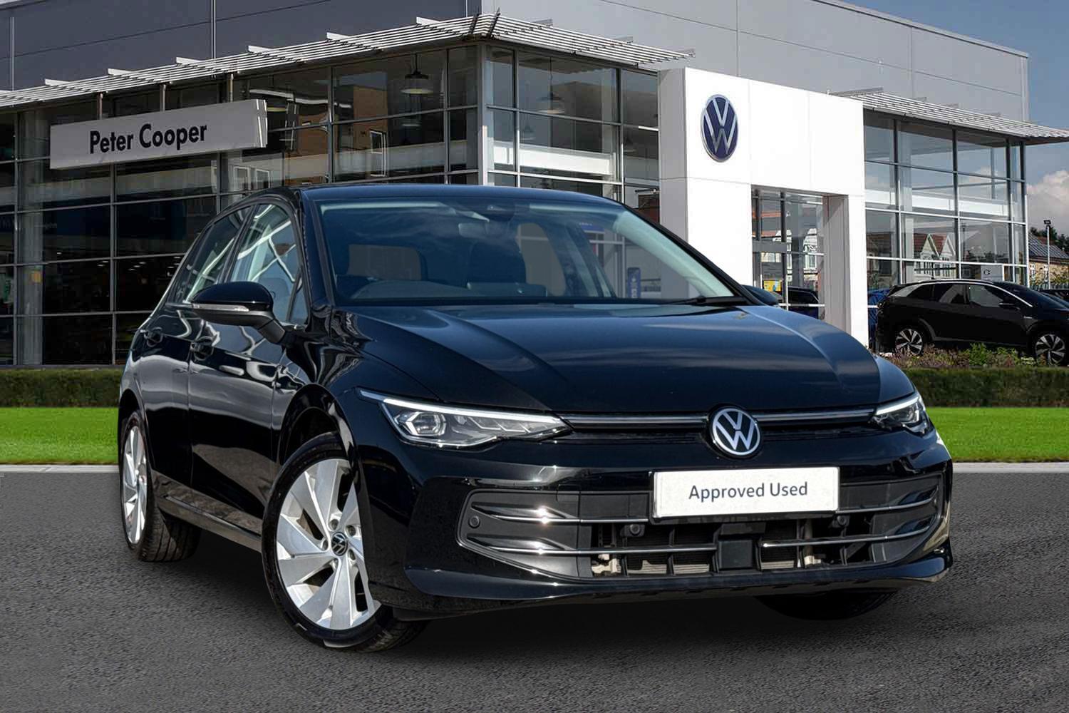 Main listing image - Volkswagen Golf