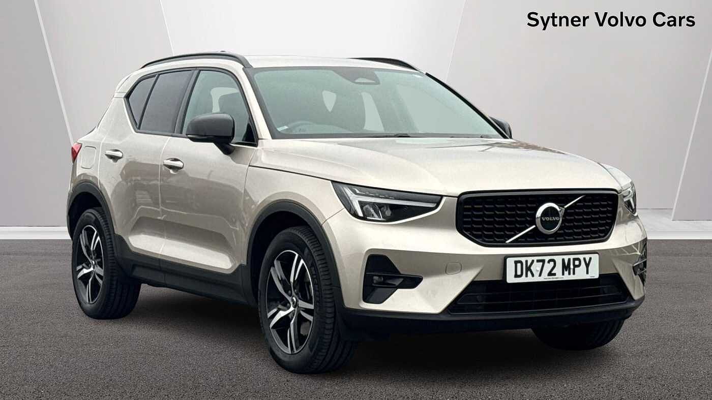 Main listing image - Volvo XC40