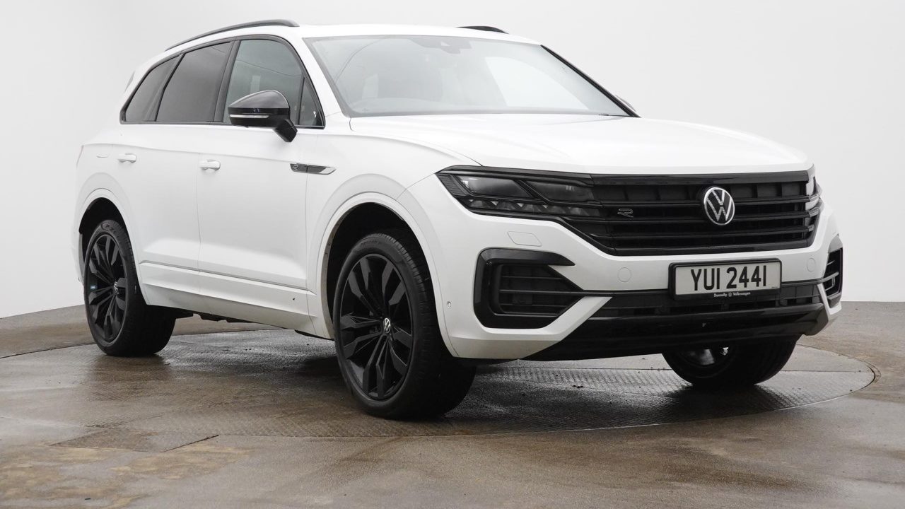 Main listing image - Volkswagen Touareg