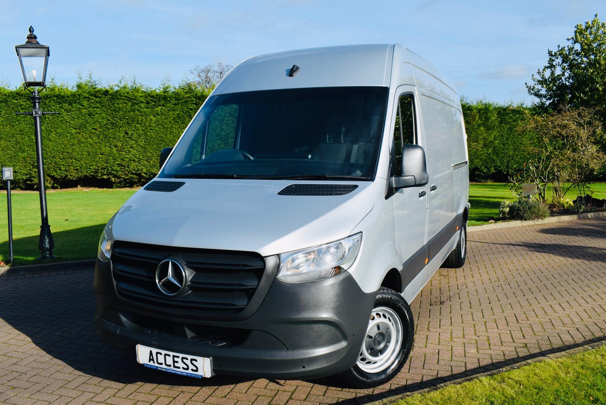 Main listing image - Mercedes-Benz Sprinter