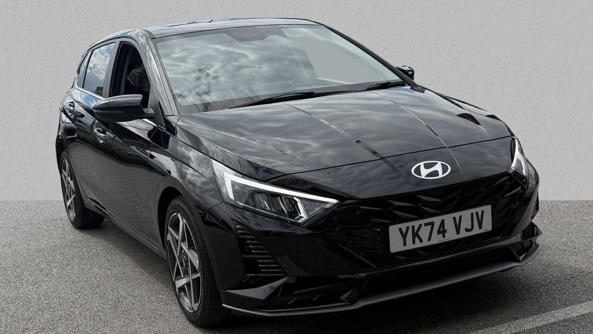 Main listing image - Hyundai i20