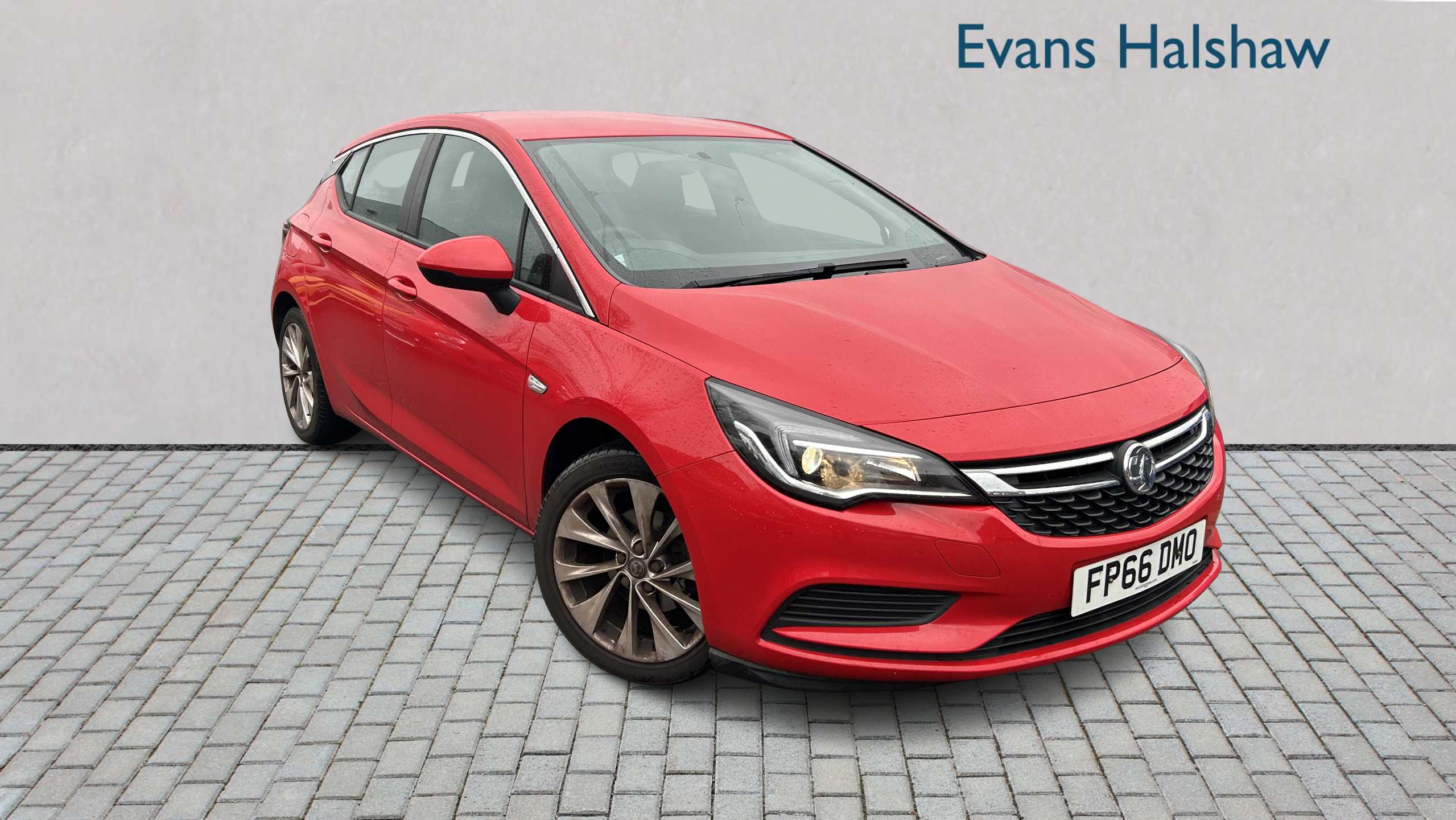 Main listing image - Vauxhall Astra