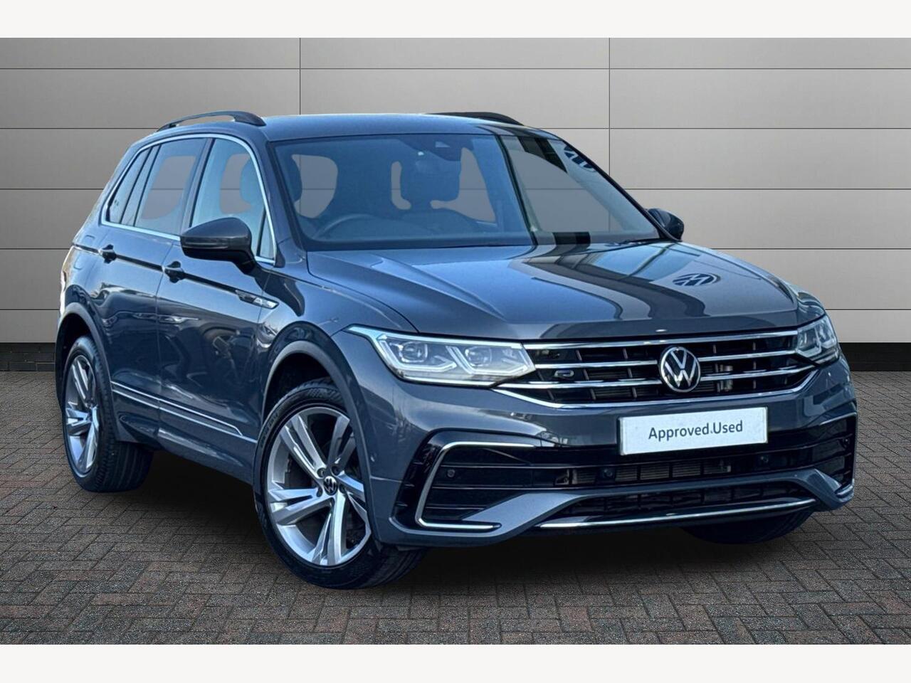 Main listing image - Volkswagen Tiguan