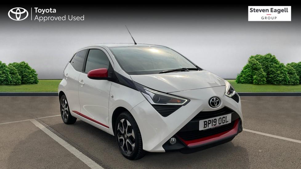 Main listing image - Toyota Aygo