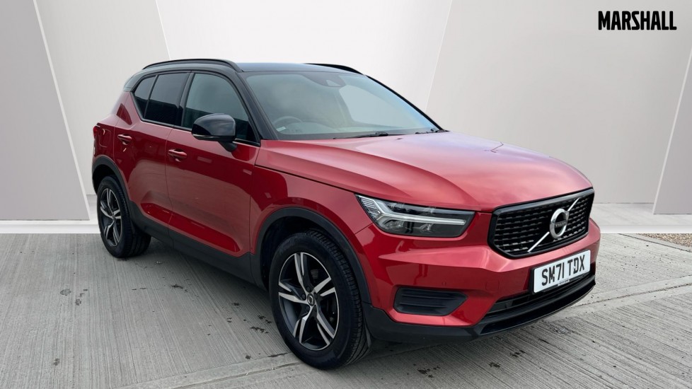 Main listing image - Volvo XC40