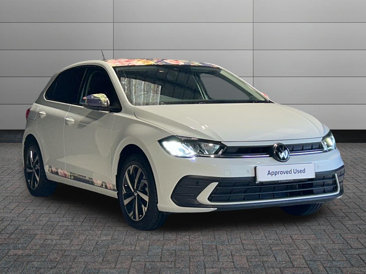 Main listing image - Volkswagen Polo