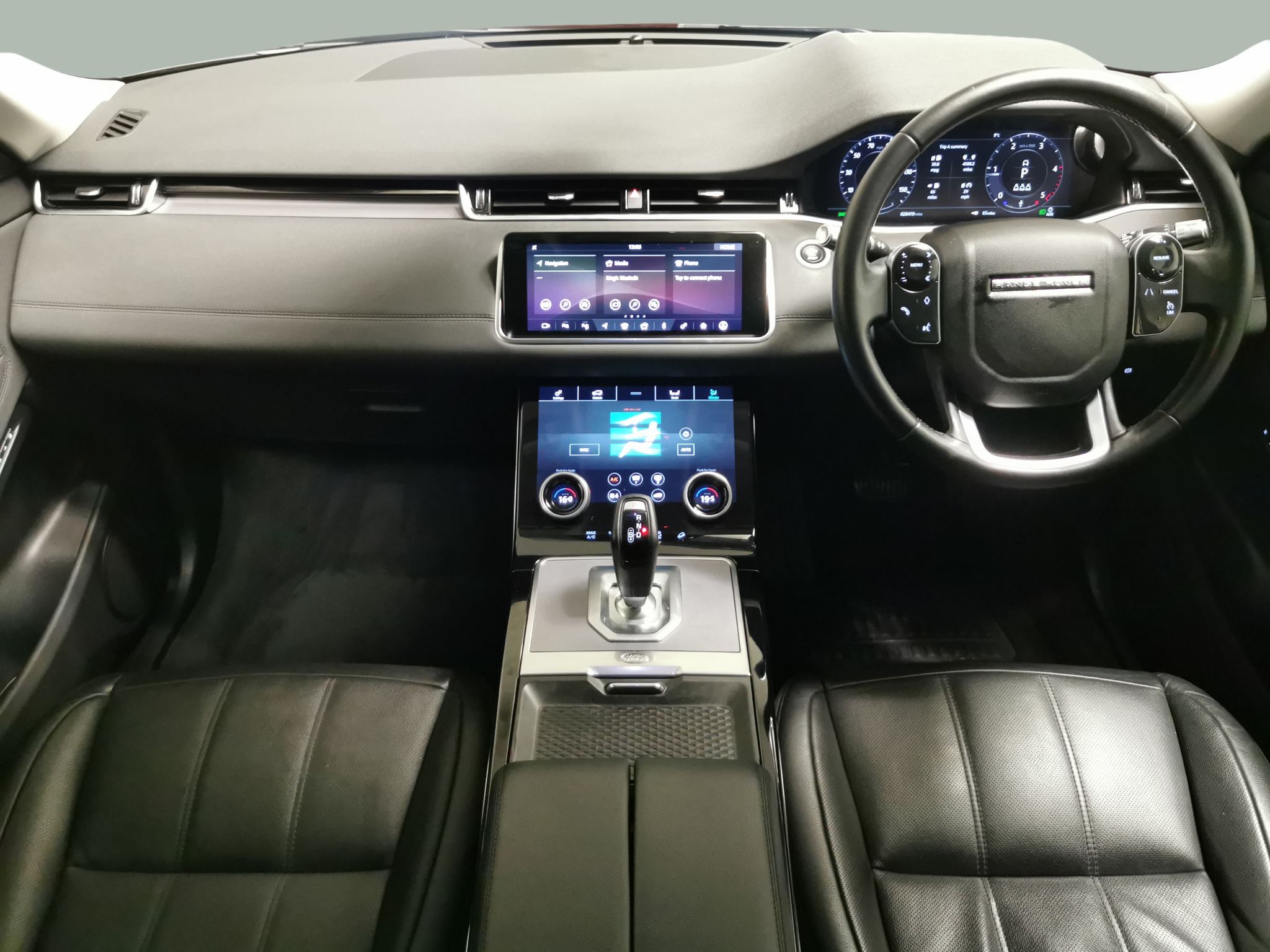 Main listing image - Land Rover Range Rover Evoque