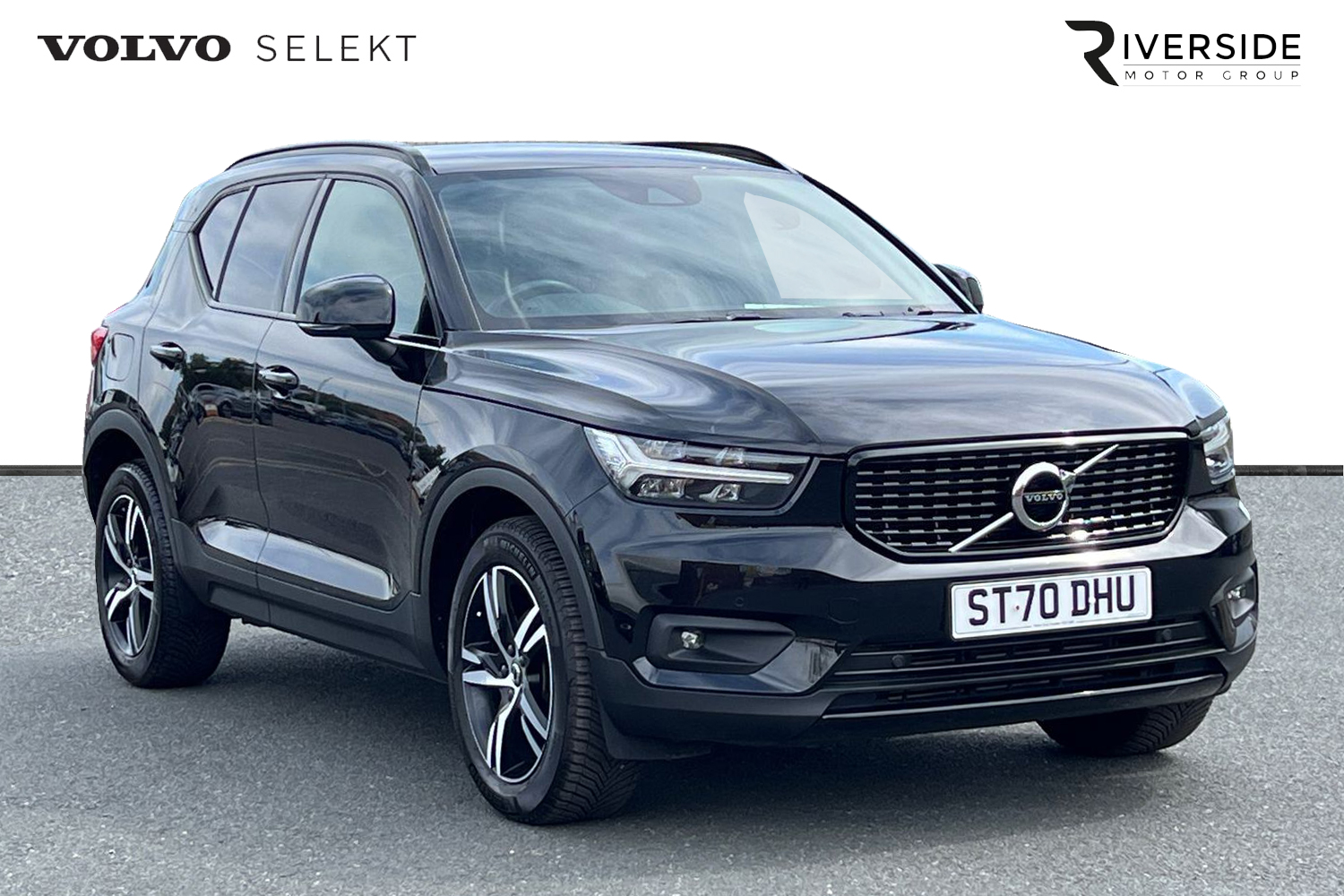 Main listing image - Volvo XC40