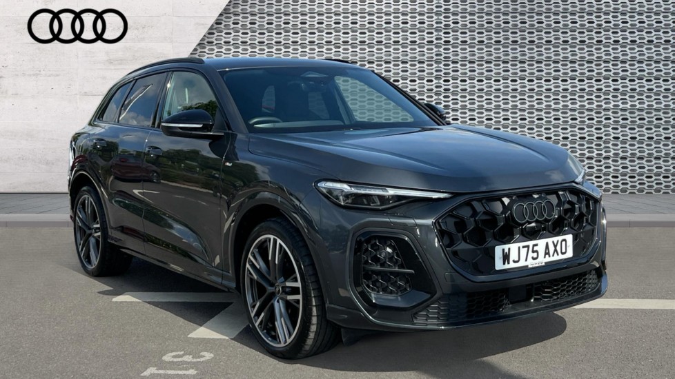 Main listing image - Audi Q5