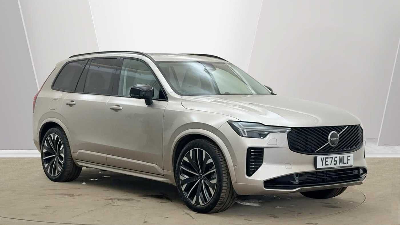 Main listing image - Volvo XC90