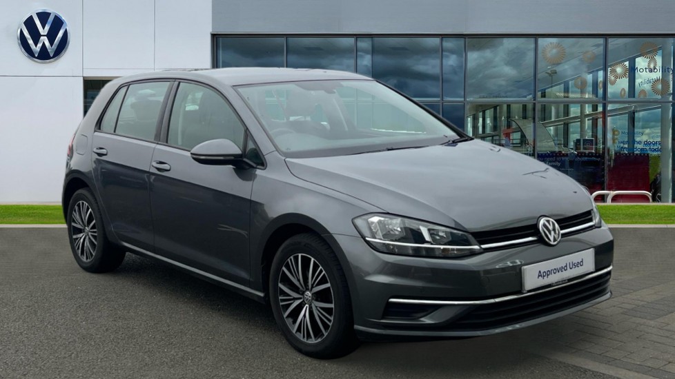 Main listing image - Volkswagen Golf