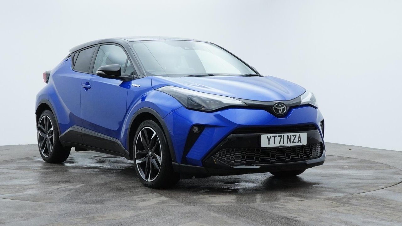 Main listing image - Toyota C-HR